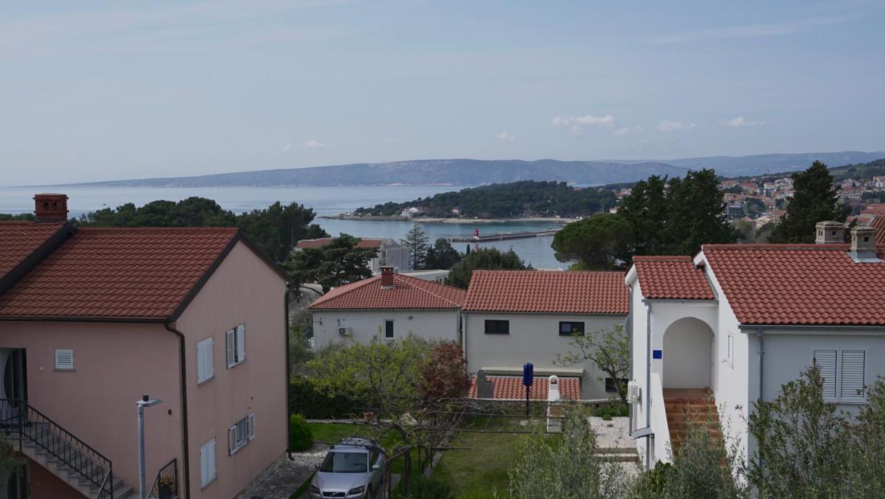 Apartments Bestak Krk Town Bagian luar foto