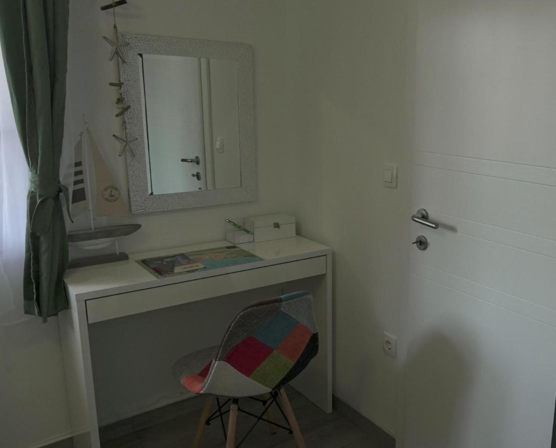 Apartments Bestak Krk Town Bagian luar foto